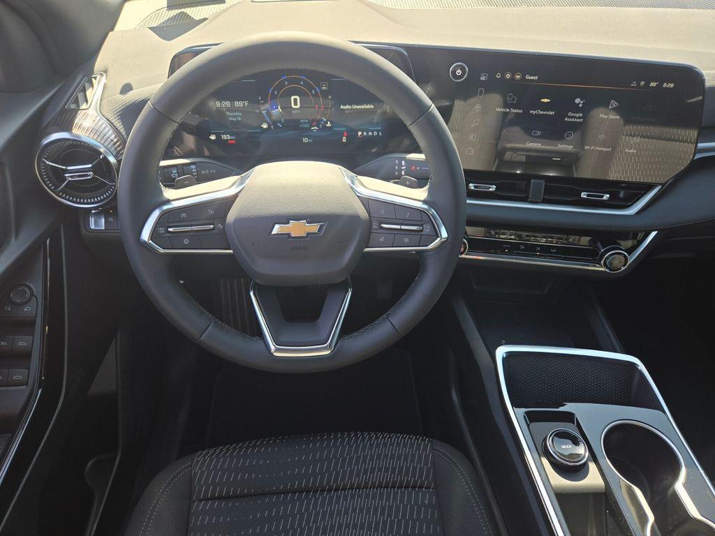 new 2026 Chevrolet Equinox car, priced at $34,179