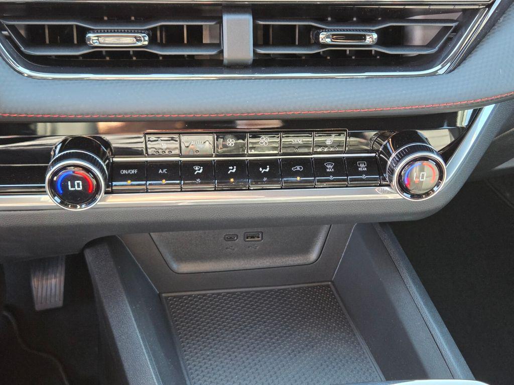 new 2026 Chevrolet Equinox car, priced at $36,880