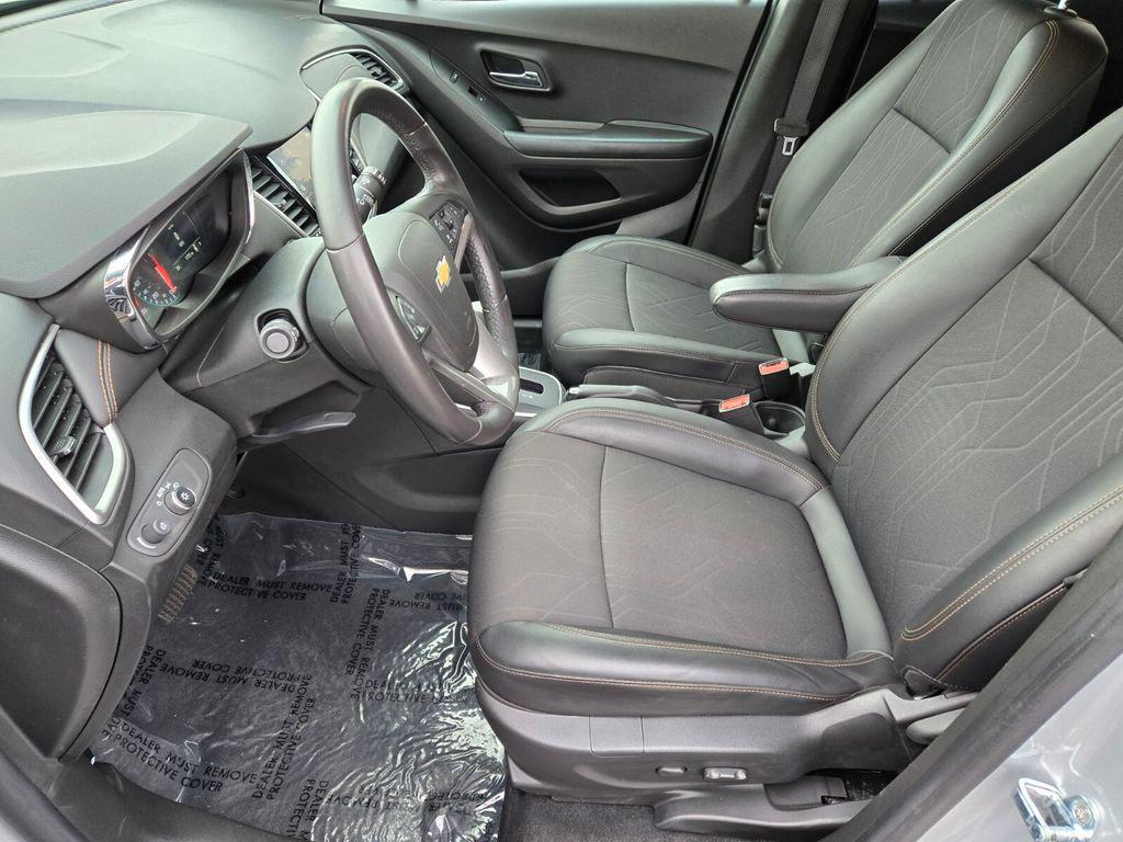 used 2022 Chevrolet Trax car, priced at $19,592