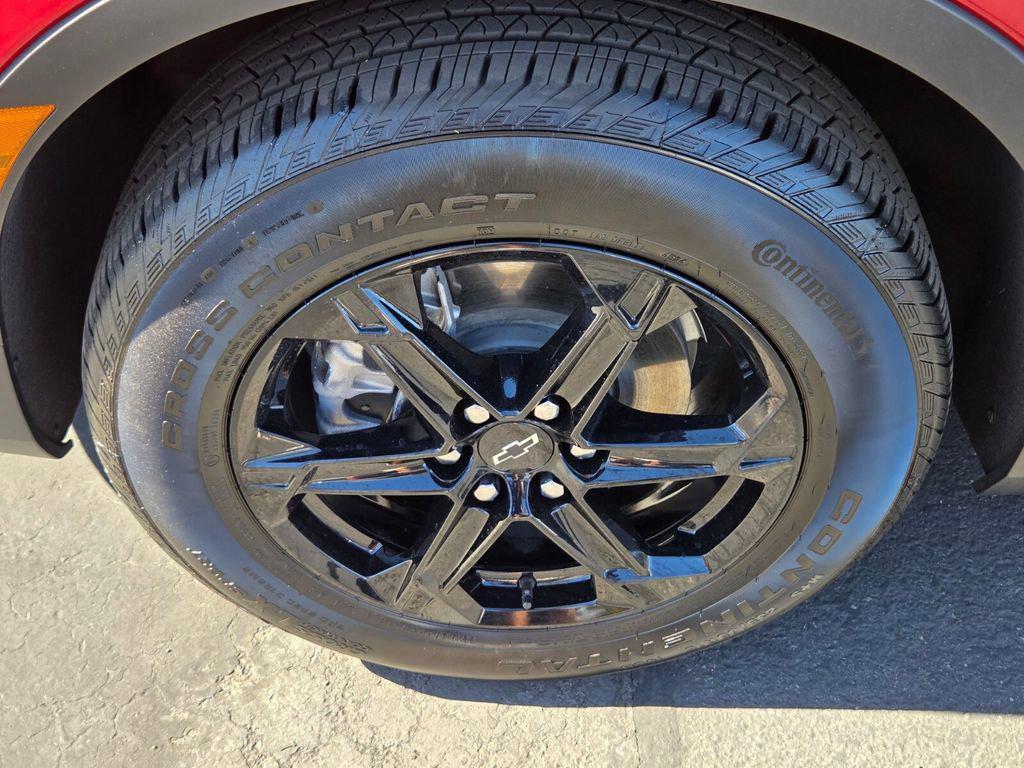 new 2025 Chevrolet Blazer car, priced at $35,675