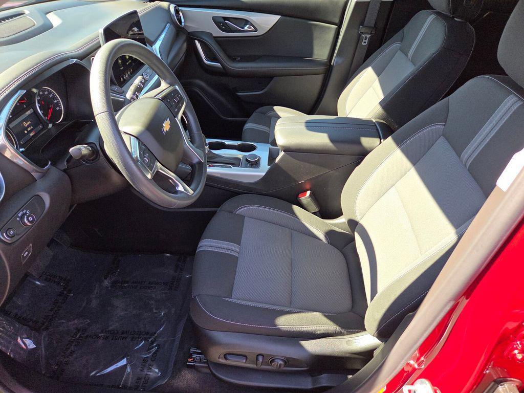 new 2025 Chevrolet Blazer car, priced at $35,675