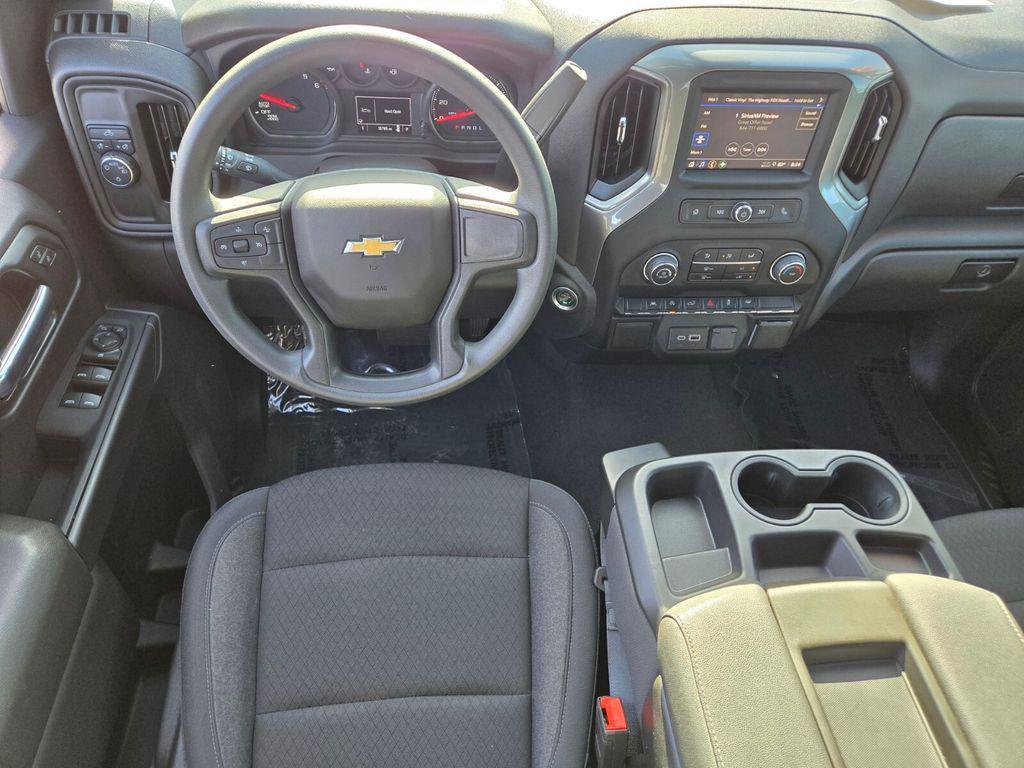used 2024 Chevrolet Silverado 1500 car, priced at $35,694