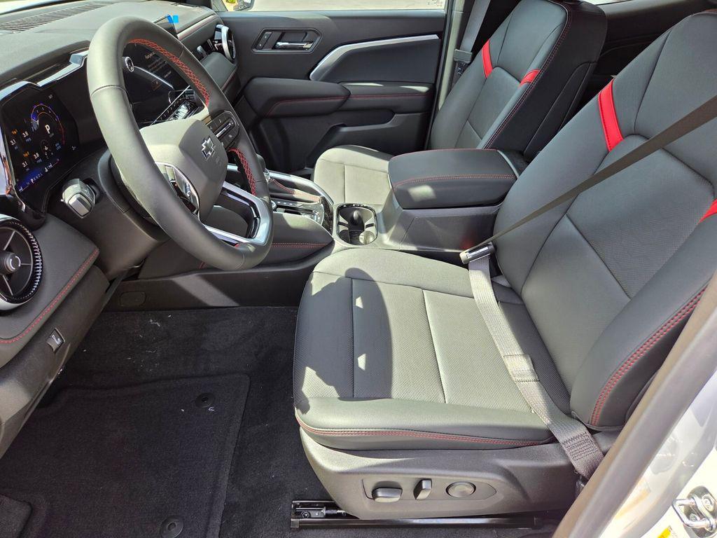 new 2026 Chevrolet Colorado car, priced at $49,989