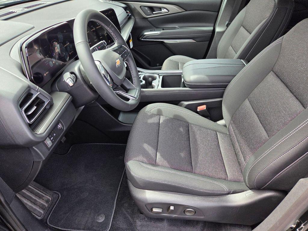 new 2026 Chevrolet Traverse car, priced at $44,964