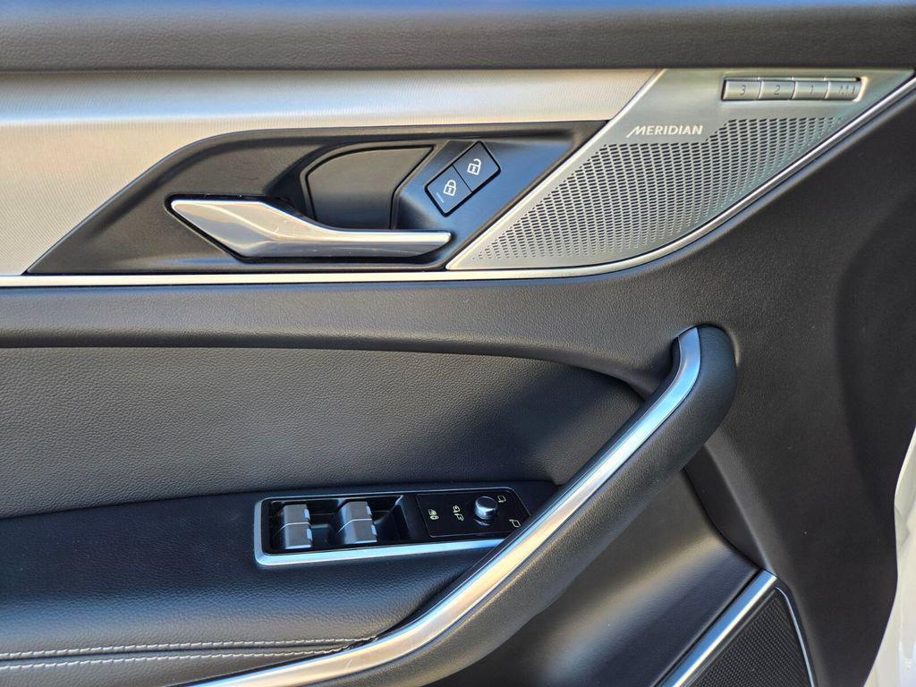 used 2025 Jaguar F-PACE car, priced at $35,494