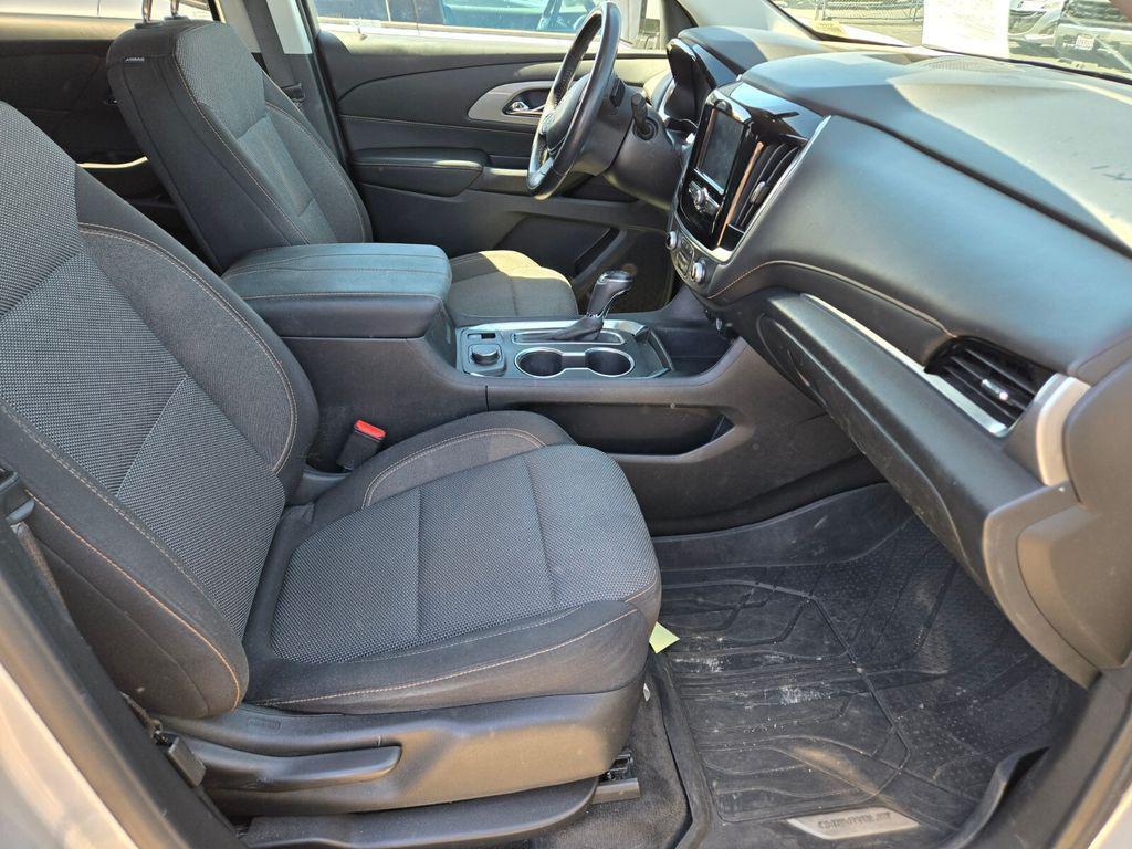 used 2019 Chevrolet Traverse car, priced at $17,115