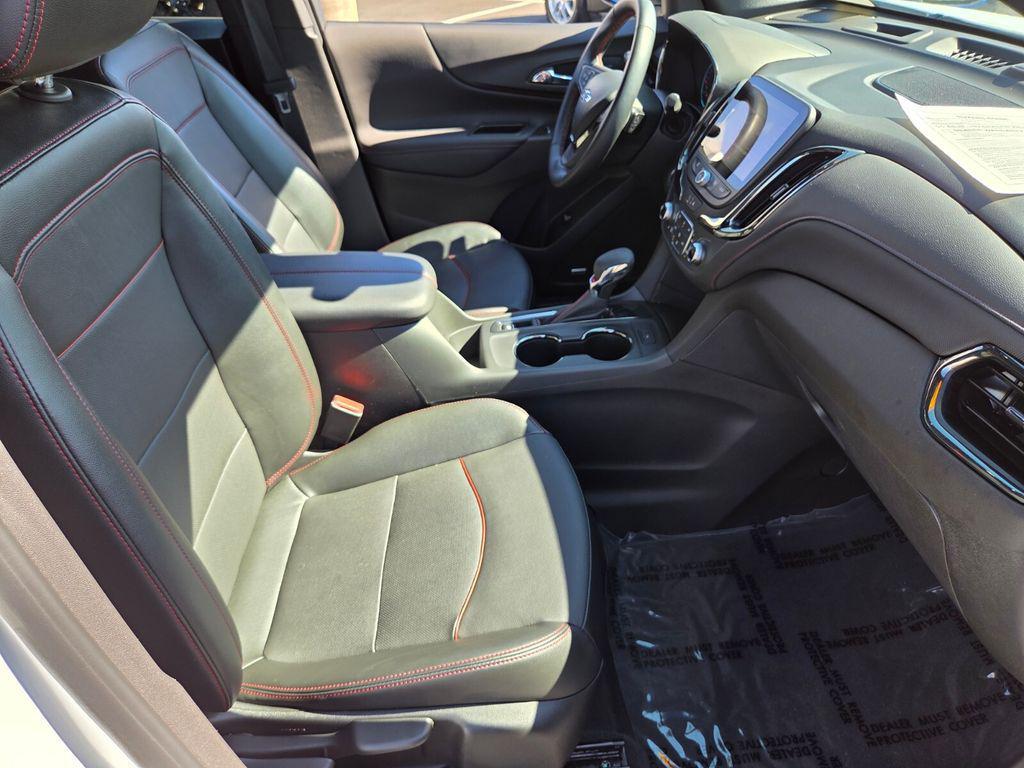 used 2024 Chevrolet Equinox car, priced at $25,991