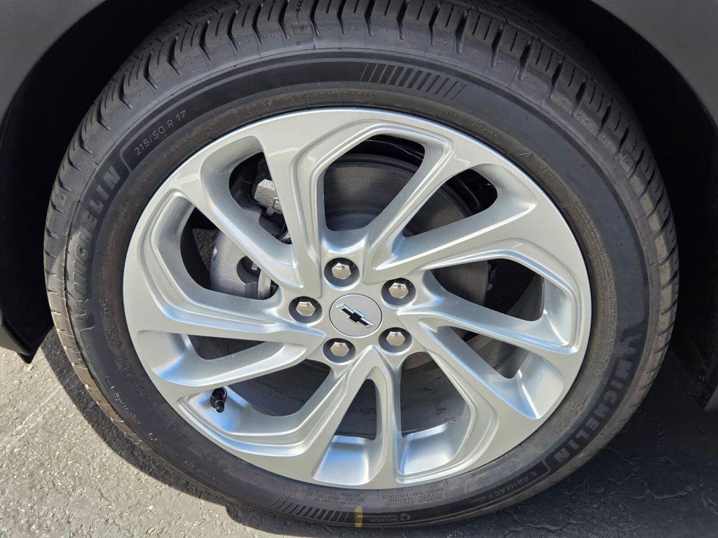 new 2027 Chevrolet Bolt car, priced at $31,985