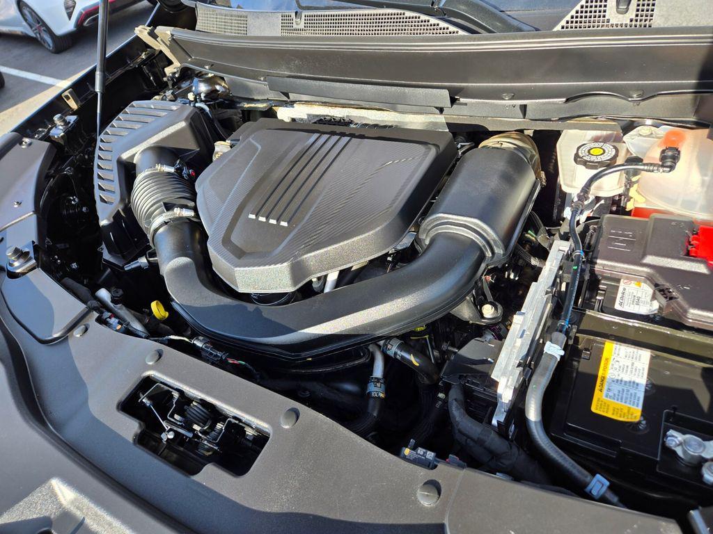 used 2024 Chevrolet Traverse car, priced at $45,592
