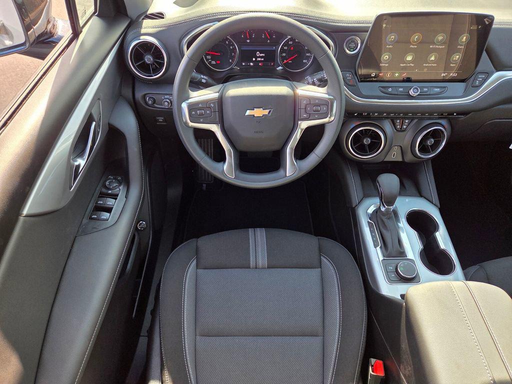 new 2025 Chevrolet Blazer car, priced at $34,915