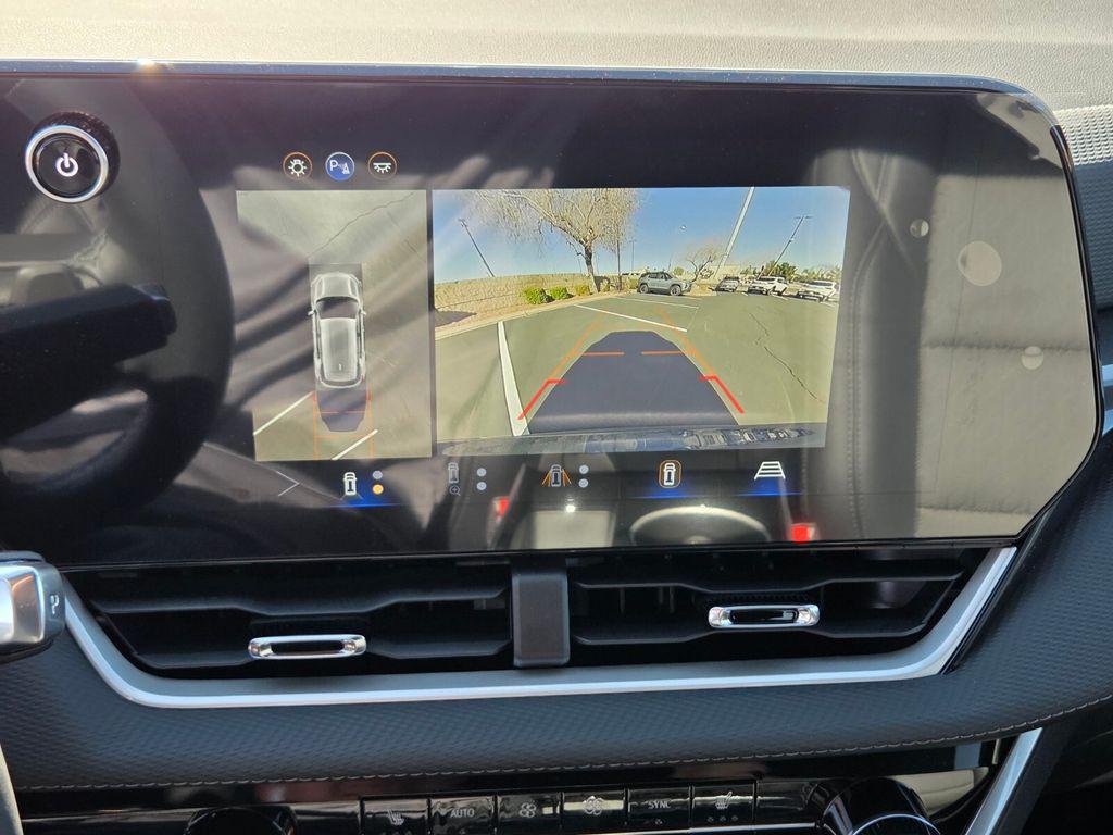 new 2026 Chevrolet Equinox car, priced at $35,175