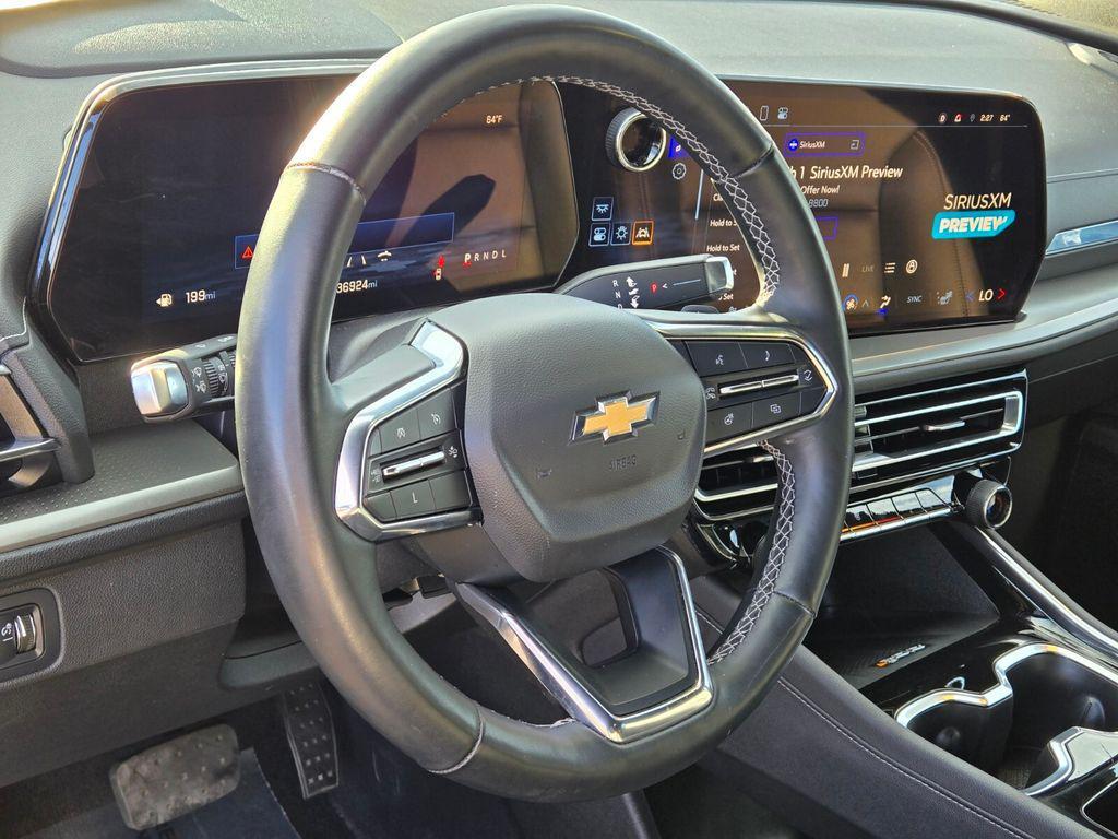used 2025 Chevrolet Traverse car, priced at $36,199