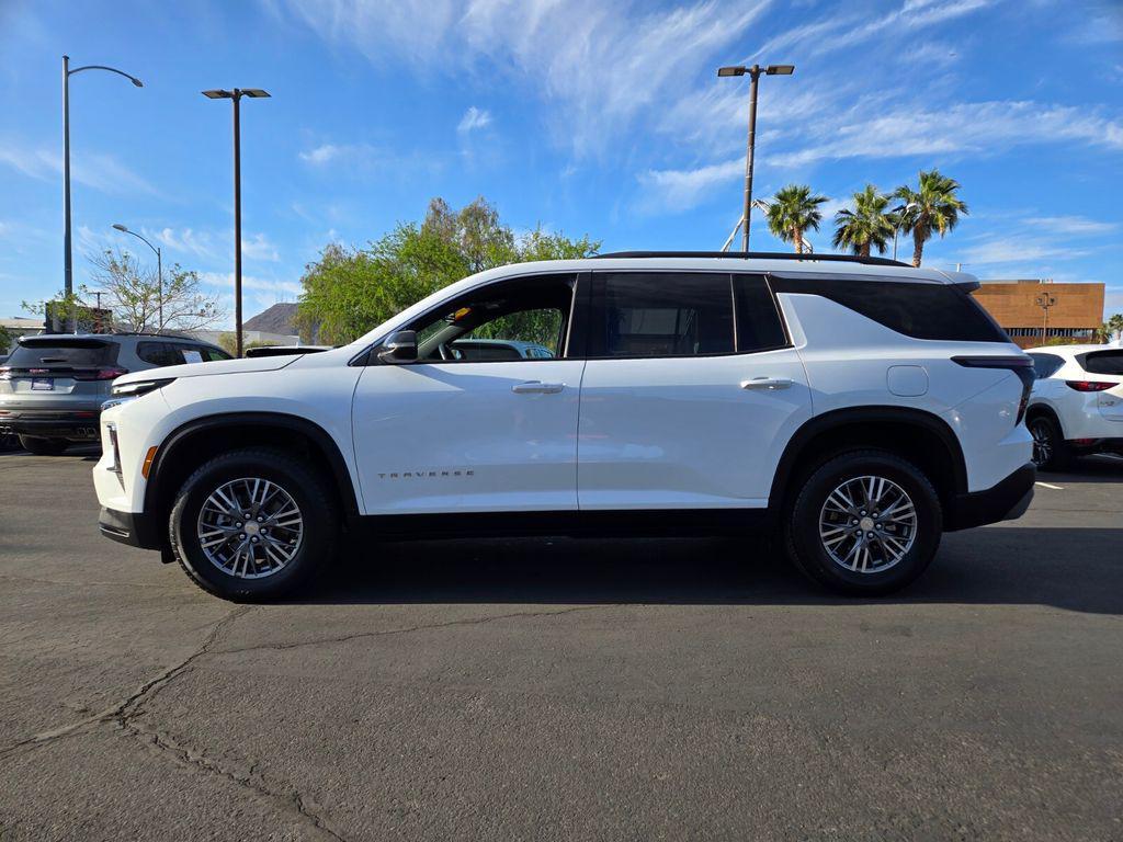 used 2025 Chevrolet Traverse car, priced at $36,199