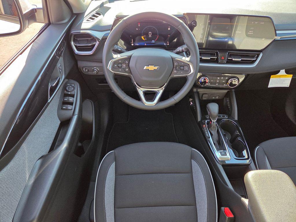 new 2026 Chevrolet TrailBlazer car, priced at $28,095
