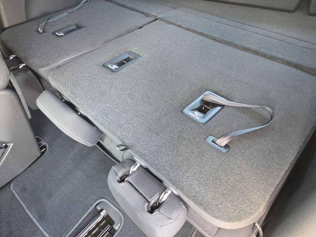 new 2026 Chevrolet Traverse car, priced at $44,964