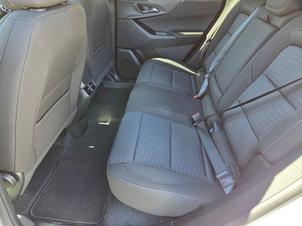 new 2026 Chevrolet Equinox car, priced at $33,935