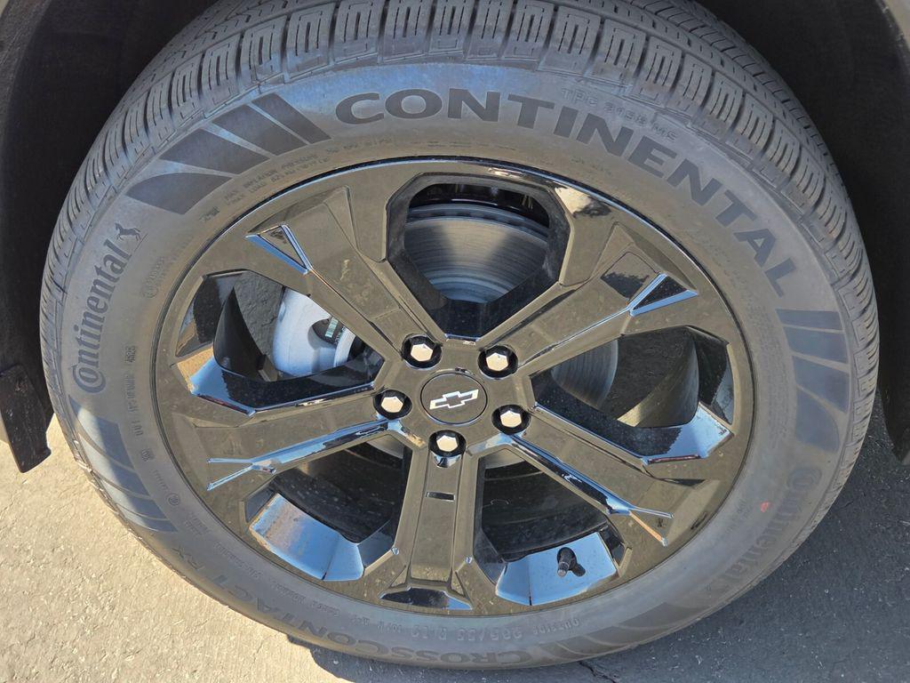 new 2026 Chevrolet Equinox car, priced at $33,935