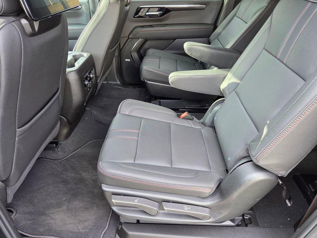 new 2025 Chevrolet Suburban car, priced at $89,741