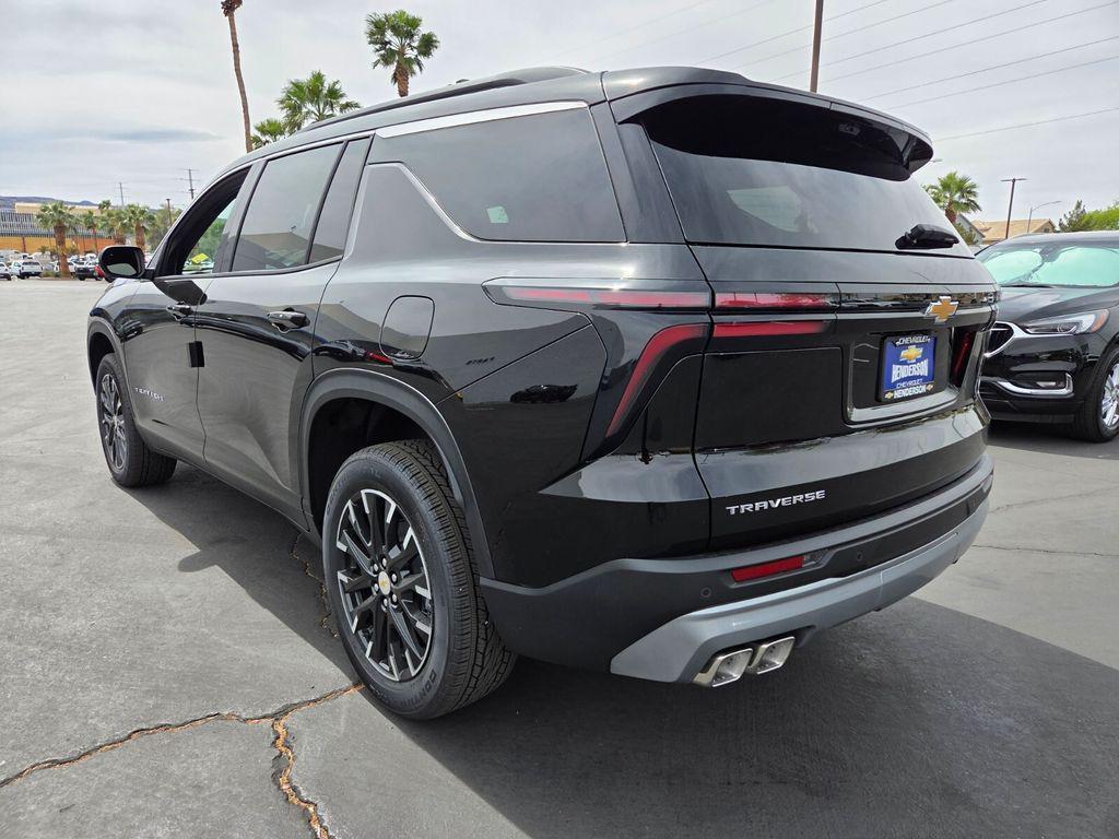 new 2026 Chevrolet Traverse car, priced at $48,644