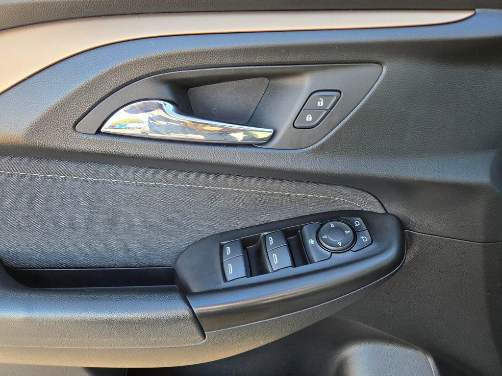 used 2023 Chevrolet TrailBlazer car, priced at $22,991