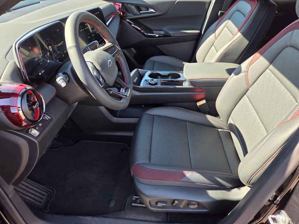 new 2026 Chevrolet Equinox car, priced at $35,885