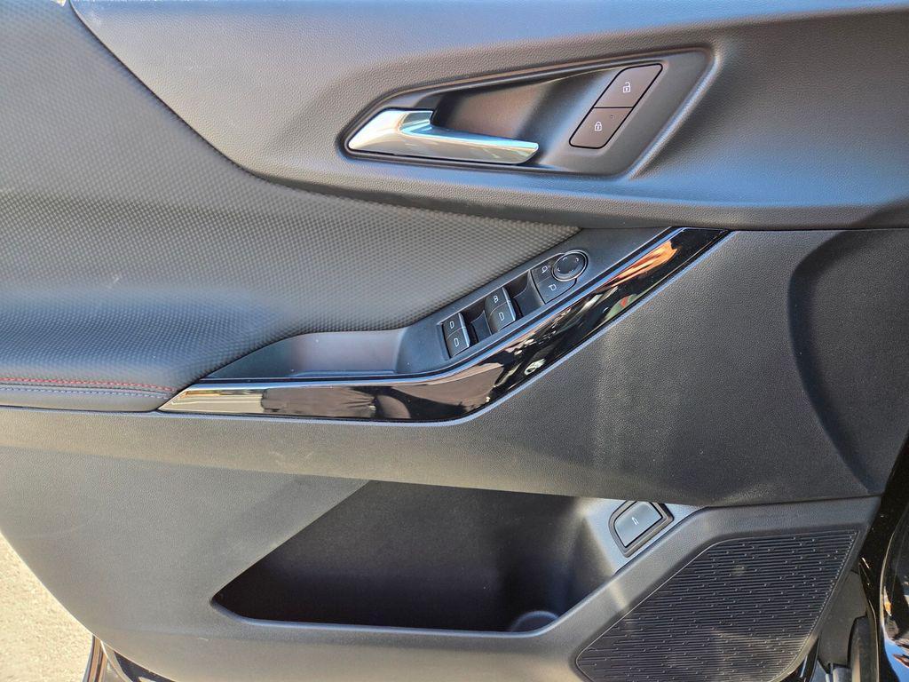 new 2026 Chevrolet Equinox car, priced at $35,885