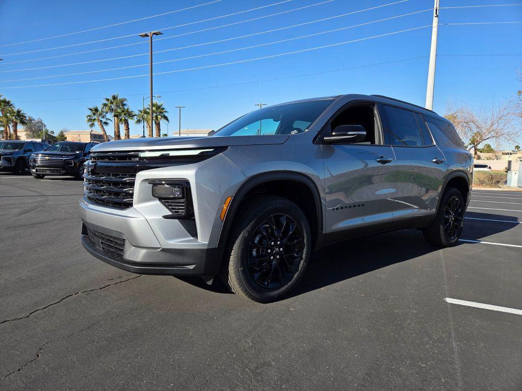 new 2026 Chevrolet Traverse car, priced at $47,730