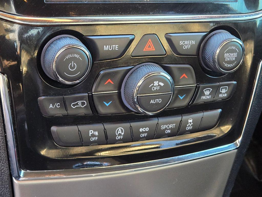 used 2021 Jeep Grand Cherokee car, priced at $28,592