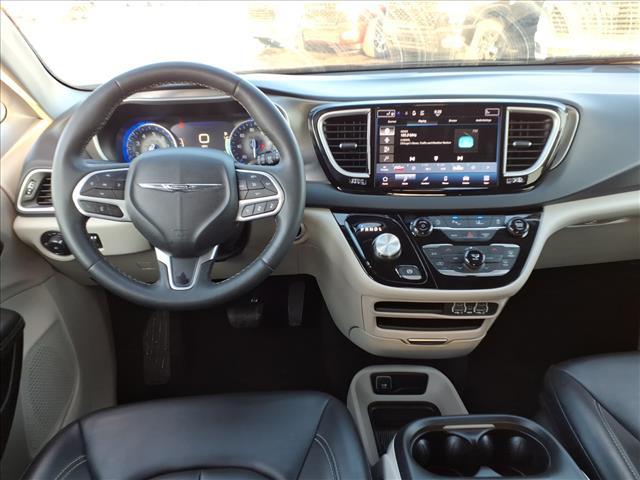 used 2023 Chrysler Pacifica car, priced at $24,381