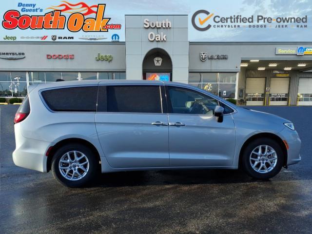 used 2023 Chrysler Pacifica car, priced at $24,381