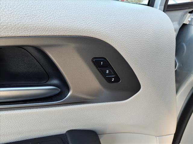 used 2023 Chrysler Pacifica car, priced at $24,381