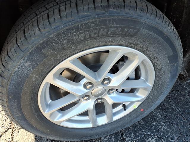 new 2026 Jeep Grand Cherokee car, priced at $38,769