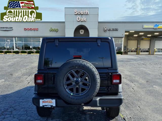 new 2026 Jeep Wrangler car, priced at $44,167