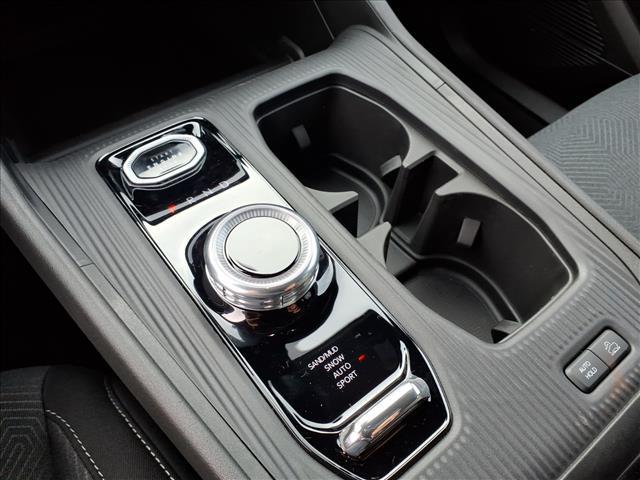 new 2026 Jeep Cherokee car, priced at $37,995