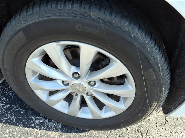 used 2019 Chrysler Pacifica car, priced at $15,881