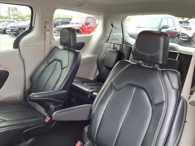 used 2024 Chrysler Pacifica car, priced at $26,881