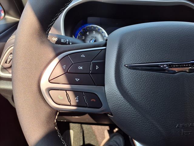 new 2026 Chrysler Pacifica car, priced at $40,014