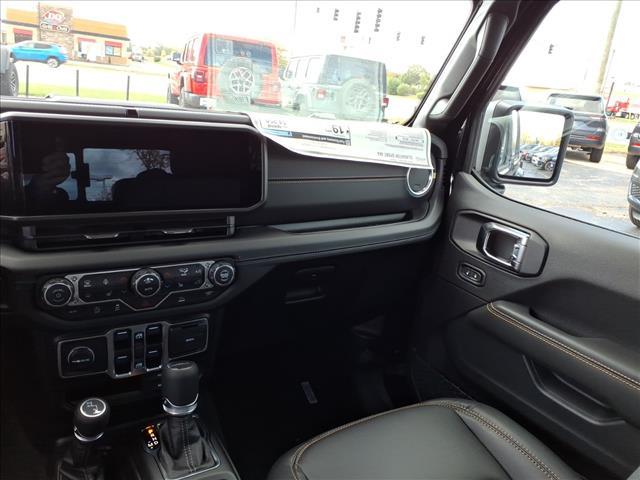 new 2025 Jeep Gladiator car, priced at $39,588