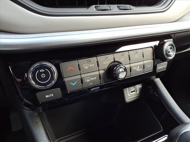 new 2026 Jeep Compass car, priced at $30,001