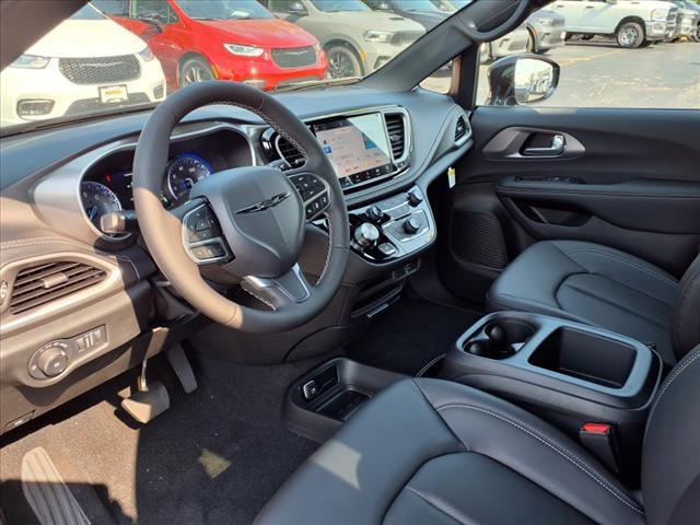 new 2026 Chrysler Pacifica car, priced at $40,640