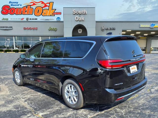 new 2026 Chrysler Pacifica car, priced at $40,640
