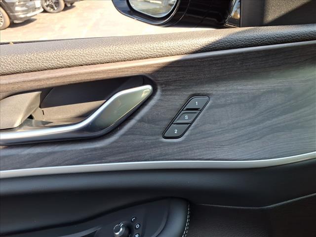 new 2025 Jeep Grand Cherokee L car, priced at $49,096