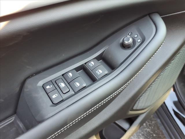 new 2025 Jeep Grand Cherokee L car, priced at $49,096