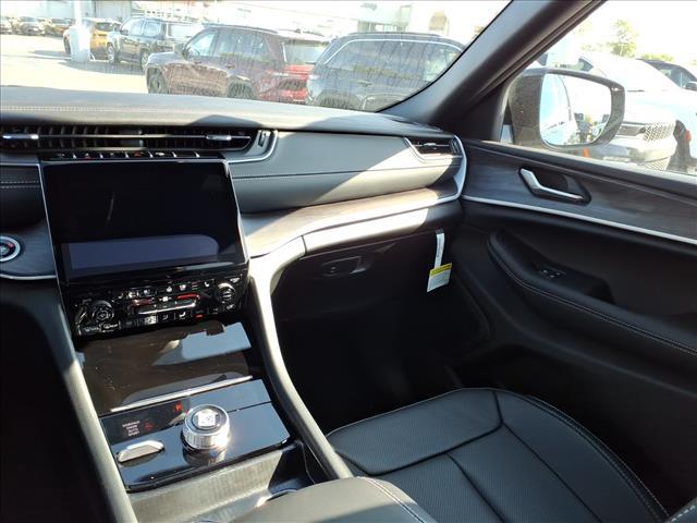 new 2025 Jeep Grand Cherokee L car, priced at $49,096