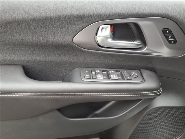 new 2026 Chrysler Pacifica car, priced at $39,938