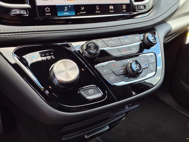 new 2026 Chrysler Pacifica car, priced at $40,640