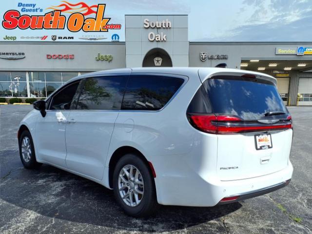 new 2026 Chrysler Pacifica car, priced at $40,640