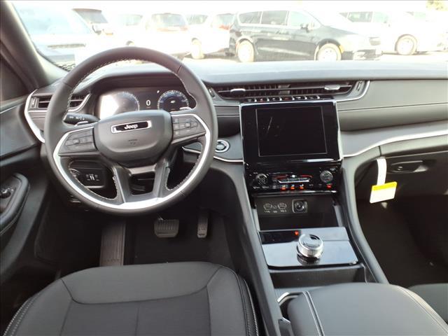 new 2026 Jeep Grand Cherokee car, priced at $36,984