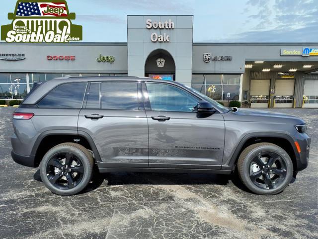 new 2025 Jeep Grand Cherokee car, priced at $47,462