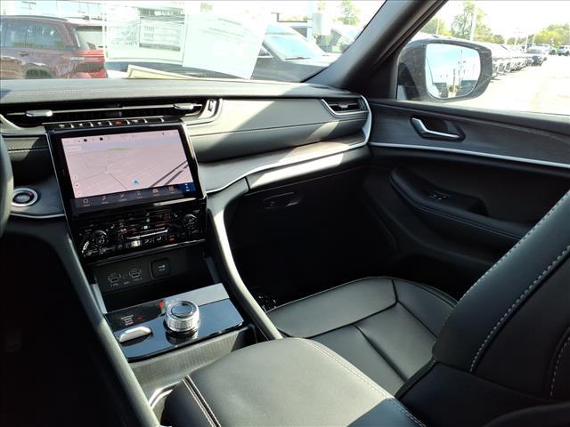 new 2025 Jeep Grand Cherokee car, priced at $47,462